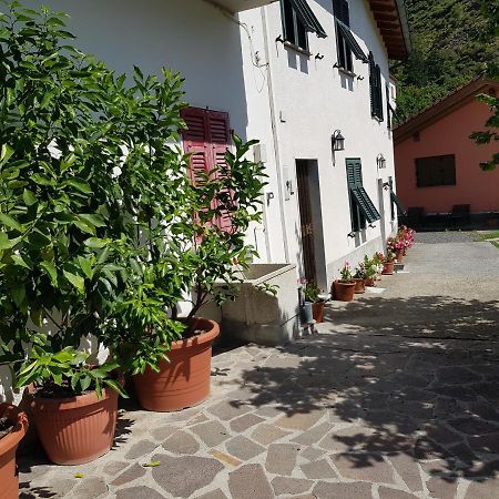 Casa Luigina Villa Vezzola Exterior photo