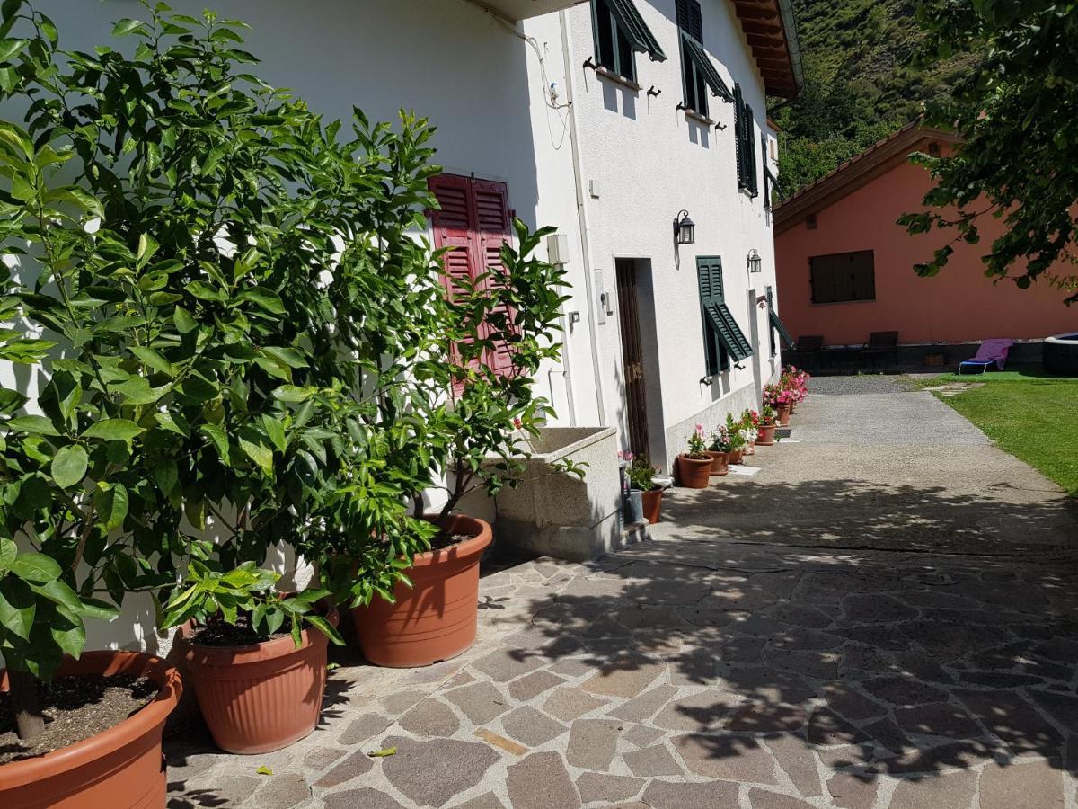 Casa Luigina Villa Vezzola Exterior photo